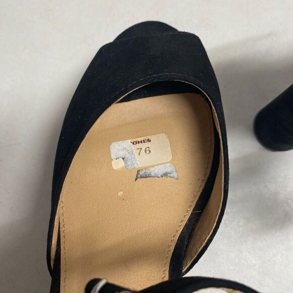 CANDIE’S Women’s Peep Toe Black Block Heel Sandals Size 8.5 - Picture 4 of 11